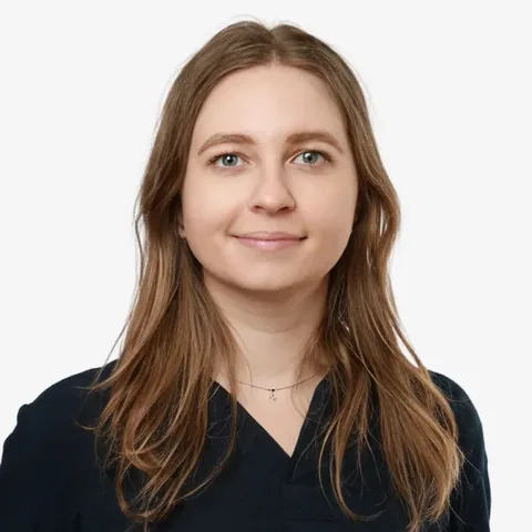 Natalie Plöschberger, Digital Marketing Consultant